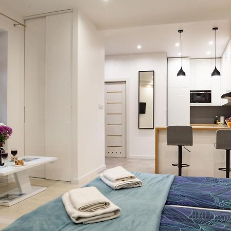 Ferienwohnung Shy But Shining! Lovely, Stylish & Fully Equipped. Krakau Exterior foto