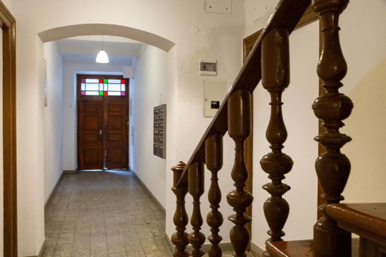 Ferienwohnung Shy But Shining! Lovely, Stylish & Fully Equipped. Krakau Exterior foto